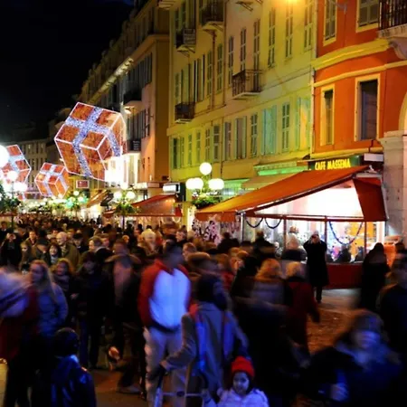 Apartment Climatise Dans Bourgeoise *